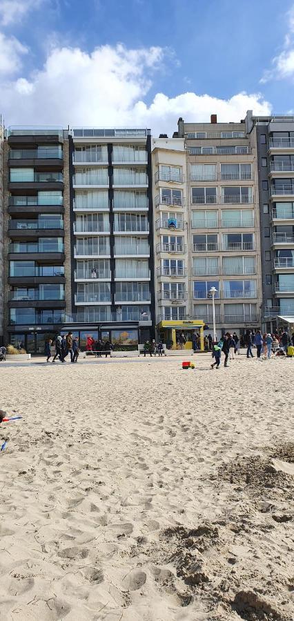 Nieuwpoort Marjolaine Prachtig Zeezicht - 4De Verdiep -Op De Dijk 5Pers Luaran gambar